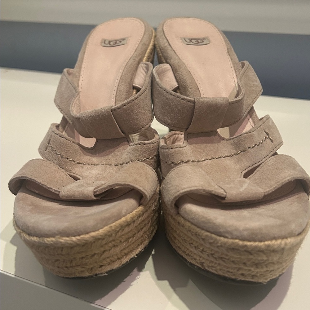 UGG women’s Espadrille wedge sandals in tan suede, ladies size 8